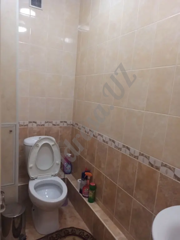 Аренда 4 комнатная на Госпитальном Мирабадский рынок