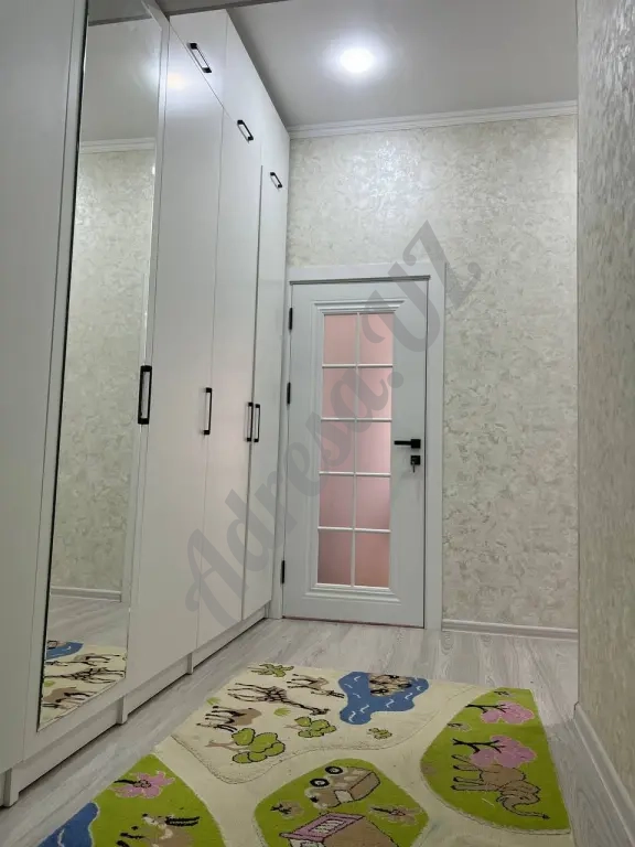 Сдается 3 комнатная квартира Яшнабадский район