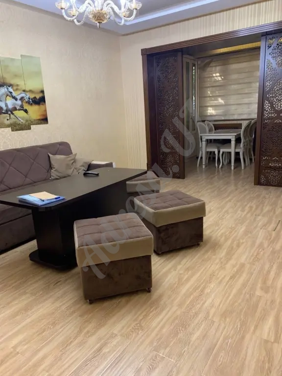 Аренда 3 комнатная Ойбек 