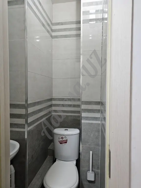 Сдается в Аренду Квартира в центре ул. Садыка Азимова!!