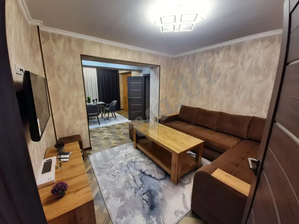 Аренда 2 комнаты Детский мир