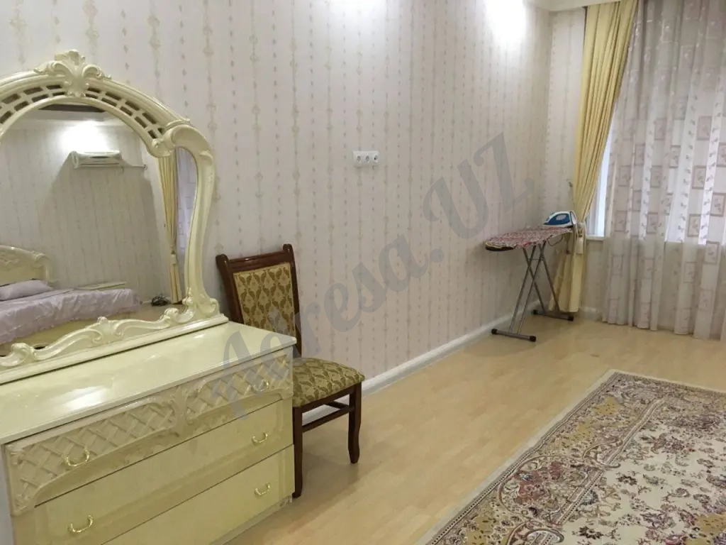 Квартира Яккасарайский район Ракат Махалля ул.Бабура